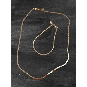 Vtg American Showcase herringbone necklace and bracelet